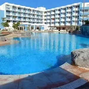 https://villa-moleiro-green-park.in-canary-islands.com